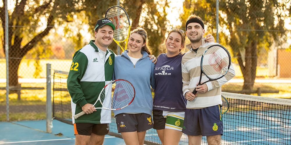 Students playing tennis on Wagga Wagga campus