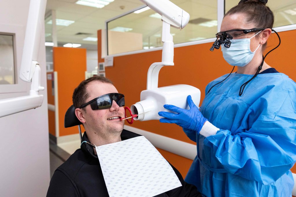 Students at Charles Sturt dentistry learn hands-on in cutting-edge facilities.