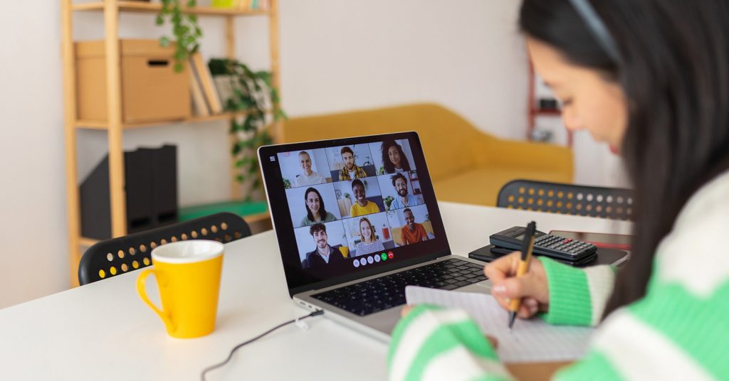 Uni student attending an online class